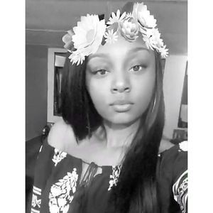 Meet your Posher, Markayla